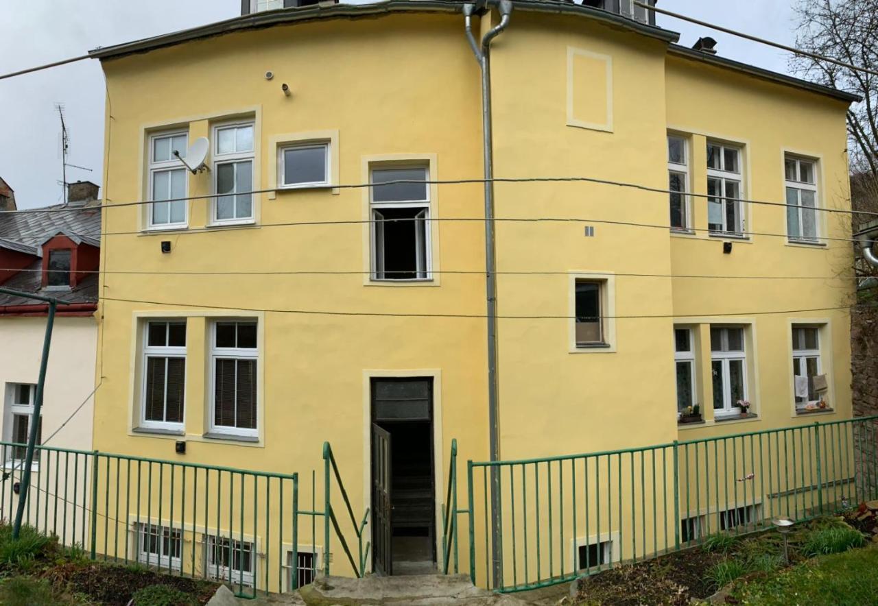 Margo Apartman Karlovy Vary Extérieur photo
